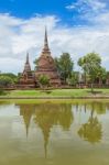 Unesco World Heritage Site Wat Sa Si In Sukhothai Stock Photo