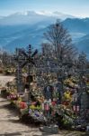 Cemetery Of The Parish Church In Villanders Stock Photo