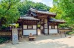 Suwon, South Korea - July 5: Korean Folk Village,traditional Korean Style Architecture And Tourists In Korean Folk Village On July 5, 2015 In Suwon, South Korea Stock Photo