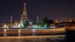 Wat Arun, Temple Of Dawn In Bangkok Stock Photo