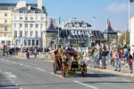 Car Approaching The Finish Line Of The London To Brighton Vetera Stock Photo