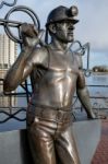 Pit To Port Coal Miner Sculpture Cardiff Bay Stock Photo