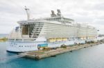 Nassau, Bahamas-feb 4 Royal Caribbean, Allure Of The Seas, Docke Stock Photo