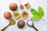 Passion Fruit With Salt And Honey Stock Photo