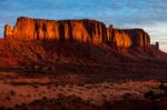 First Rays Of The Sun Strike Elephant Rock Stock Photo