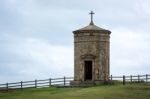 Bude, Cornwall/uk - August 15 : Compass Tower On The Cliff Top A Stock Photo