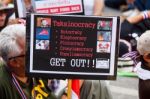 Bangkok-dec 22: Unidentified Thai Protesters Raise Banners To Re Stock Photo