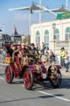 Car Approaching The Finish Line Of The London To Brighton Vetera Stock Photo