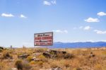 Sign Pointing To Four Corners Monument In Usa Stock Photo