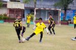 Bangkok, Thailand - Nov 2016: In The Nov 23, 2016. Youth Soccer Match, In Pieamsuwan Elementary School Stock Photo