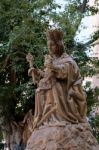 Malaga, Andalucia/spain - July 5 : Statue Of Queen And Baby In T Stock Photo