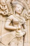 Apsara Carvings Statue On The Wall Of Cambodian Art Stock Photo