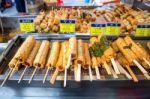 Seoul, South Korea - September 20: Namdaemun Market In Seoul, Is The Oldest And Largest Market In South Korea. Photo Taken On September 20, 2015 In Seoul, South Korea Stock Photo