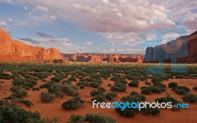 00470_monumentvalley Stock Photo