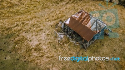 Abandoned Outback Farming Shed In Queensland Stock Photo