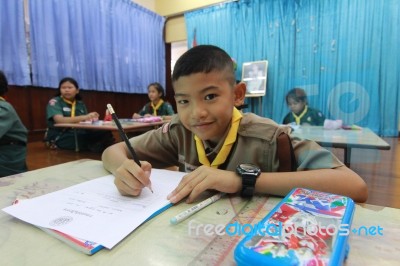 Activity Of Teaching Elementary Students. Elementary Students Are Test Lesson. The Students Intend Exam Stock Photo