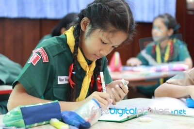 Activity Of Teaching Elementary Students. Elementary Students Are Test Lesson. The Students Intend Exam Stock Photo