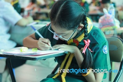 Activity Of Teaching Elementary Students. Elementary Students Are Test Lesson. The Students Intend Exam Stock Photo