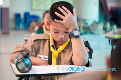 Activity Of Teaching Elementary Students. Elementary Students Are Test Lesson. The Students Intend Exam Stock Photo