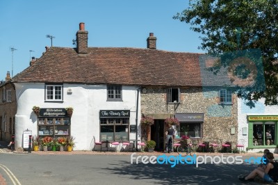 Alfriston, Sussex/uk - July 23 : View Of A Row Of Shops At Alfri… Stock Photo