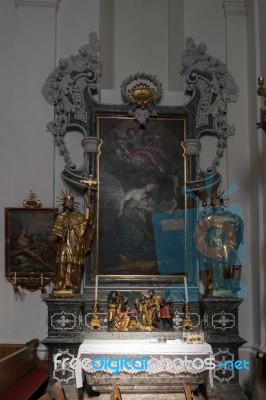 Altar In The Catholic Church In Attersee Stock Photo