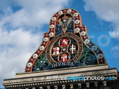 An Old Railway Company Sign On The South Bank Of The River Thame… Stock Photo