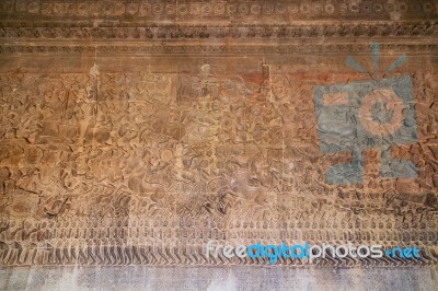 Ancient Khmer Bas-relief At Angkor Wat Temple, Cambodia Stock Photo