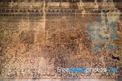 Ancient Khmer Bas-relief At Angkor Wat Temple, Cambodia Stock Photo