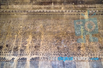 Ancient Khmer Bas-relief At Angkor Wat Temple, Cambodia Stock Photo