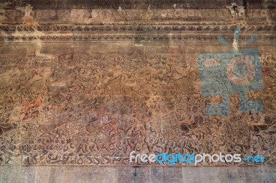 Ancient Khmer Bas-relief At Angkor Wat Temple, Cambodia Stock Photo