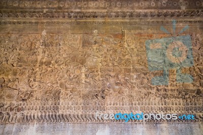 Ancient Khmer Bas-relief At Angkor Wat Temple, Cambodia Stock Photo