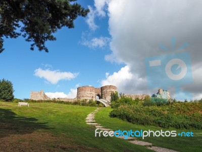 Ancient Ruins At Beeston Castle Stock Photo