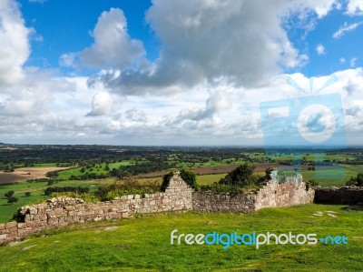 Ancient Ruins At Beeston Castle Stock Photo