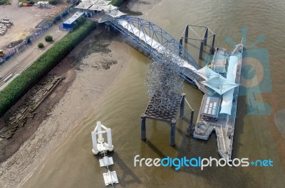 Anthony Gormley's Quantum Cloud Sculpture Next To North Greenwic… Stock Photo