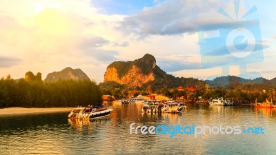 Aouw Nang Bay A Ndaman Sea Krabi, South Of Thailand On Sunset Stock Photo