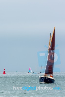 Appledore, Devon/uk - August 14 : Sailing In The Torridge And Ta… Stock Photo