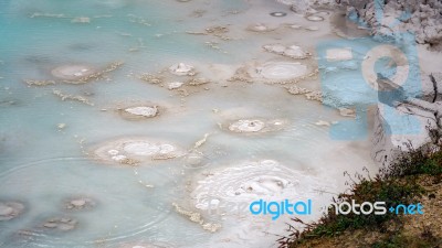 Artist Paint Pots In Yellowstone National Park Stock Photo