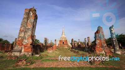 Ayutthaya Historical Park Of Wat Prasrisanphet Stock Photo