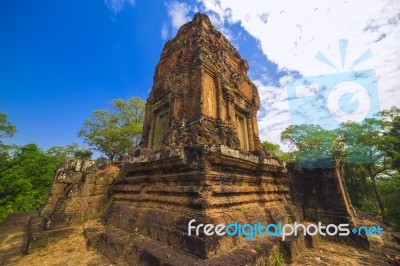 Baksei Chamkrong, 10th Century Hindu Temple, Part Of Angkor Wat Stock Photo