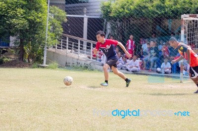 Bangkok, Thailand - Nov 2016: In The Nov 23, 2016. Youth Soccer Match, In Pieamsuwan Elementary School Stock Photo