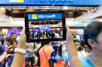 Bangkok Thailand - October 03 Hand Use Tablet Capture Crowd In Thailand Mobile Expo Event On October 03, 2015 Stock Photo