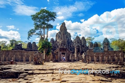 Bayon Temple With Giant Stone Faces, Angkor Wat, Siem Reap, Cambodia Stock Photo