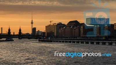 Berlin Oberbaumbrucke With Tv Tower Stock Photo