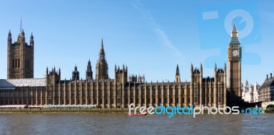 Big Ben And The Houses Of Parliament In London Stock Photo