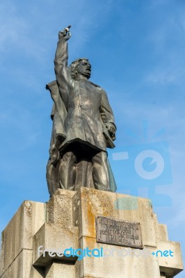 Bistrita, Transylvania/romania - September 17 : Statue Of Andrei… Stock Photo