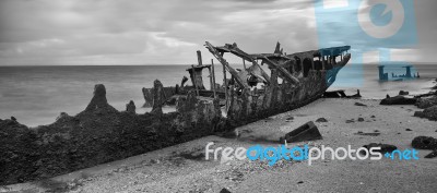 Black And White. Shipwrecked Hmqs Gayundah Stock Photo