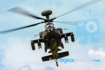 Blue Eagles Apache Aerial Display At Biggin Hill Airshow Stock Photo