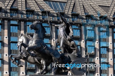 Boadicea Statue On Westminster Bridge London Stock Photo