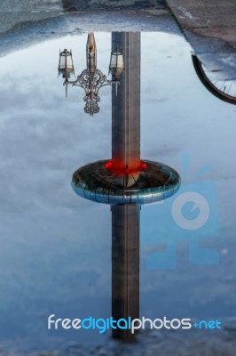 Brighton, East Sussex/uk - January 26 : Reflection Of I360 In Br… Stock Photo