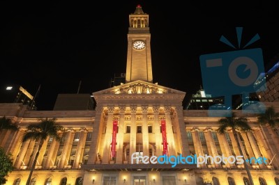 Brisbane, Aus - April 28th 2018: Brisbane City Hall At Night. The Building Is Used For Royal Receptions, Pageants, Orchestral Concerts, Civic Greetings, Flower Shows, School Graduations. April 28th 2018 Stock Photo